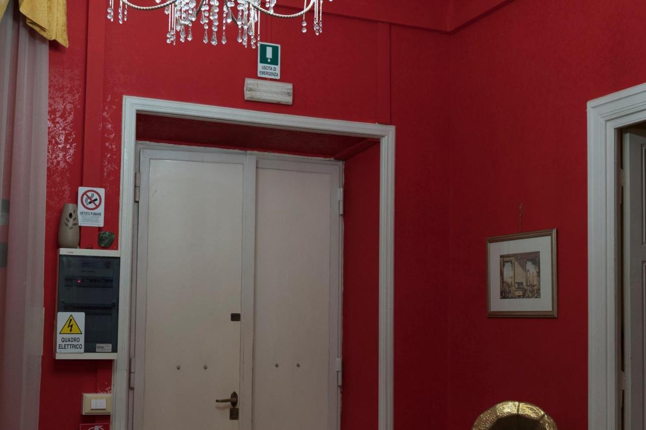 Bed and Breakfast La Breccia A Porta Pia à Rome Extérieur photo
