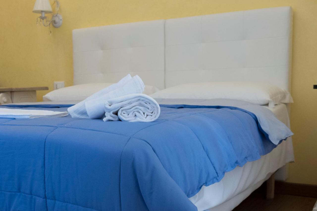 Bed and Breakfast La Breccia A Porta Pia à Rome Extérieur photo